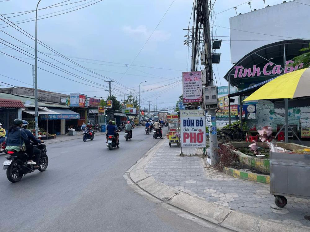Chính Chủ Cần Bán Gấp Lô Đất Sẵn Sổ Hồng, Giá Rẻ Tại Ấp 5, Đức Hòa Đông, Đức Hòa, Long An2661307