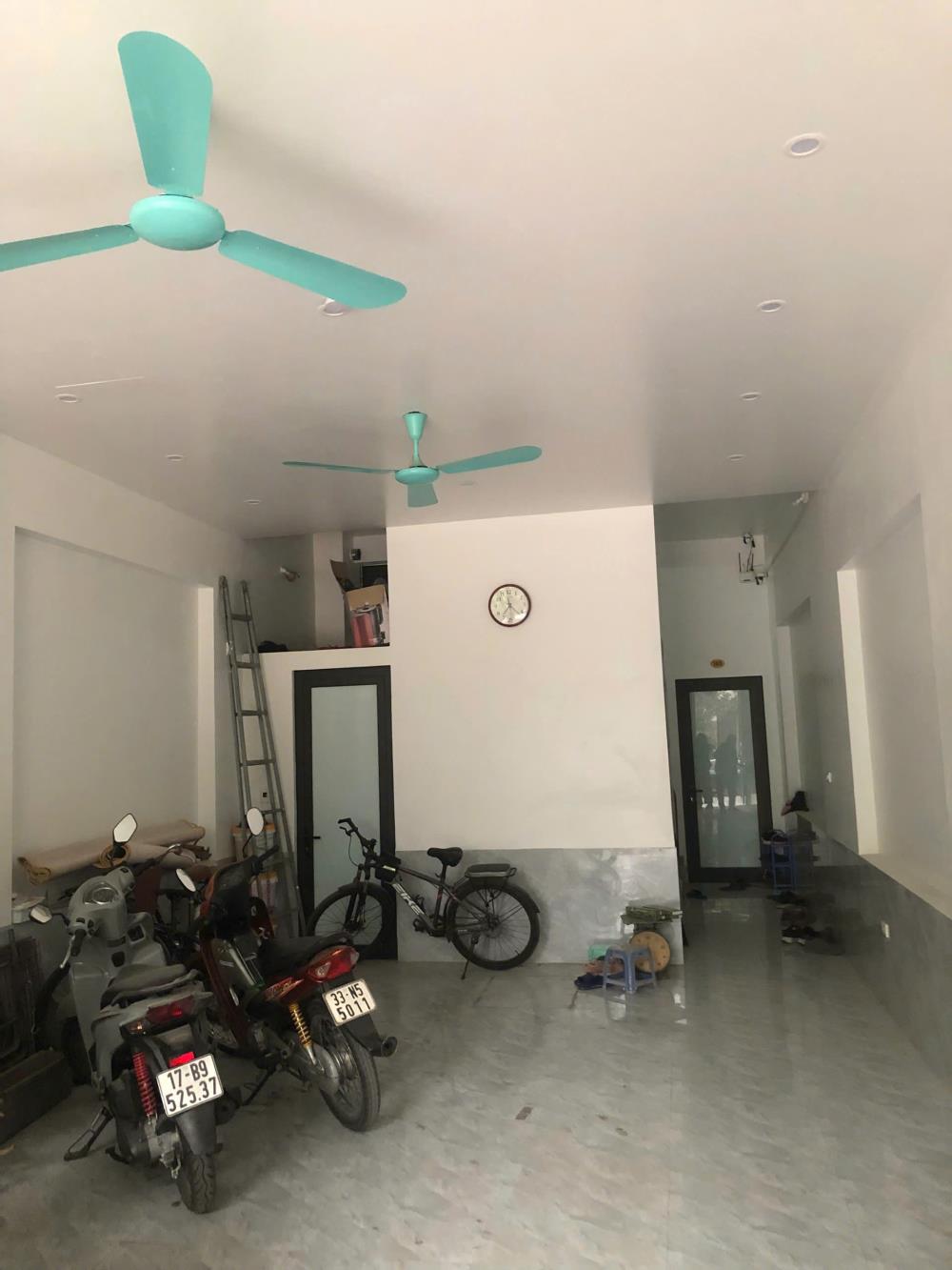 CHÍNH CHỦ CẦN CHO THUÊ TẦNG 1,2 LÀM VĂN PHÒNG HOẶC KINH DOANH TẠI SỐ 77, NGÕ 172 ĐƯỜNG PHÚ DIỄN - PHÚ DIỄN - BẮC TỪ LIÊM - HÀ NỘI2633889