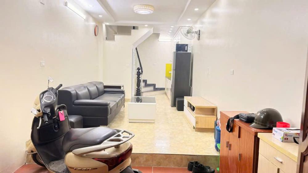 Bán nhà 33m2 5 tầng trung tâm Mỹ Đình ô tô đỗ cửa giá nhỉnh 7 tỷ2631981