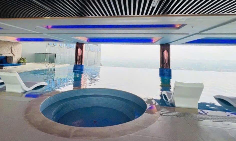 HÓT NHÀ ĐẸP CHính Chủ  - GIÁ Tốt - Vị Trí Tại : View Sông Đà - Căn Q2704 Khách Sạn 5 Sao Wyndham Thanh Thủy - Việt Trì - Phú Thọ2409936