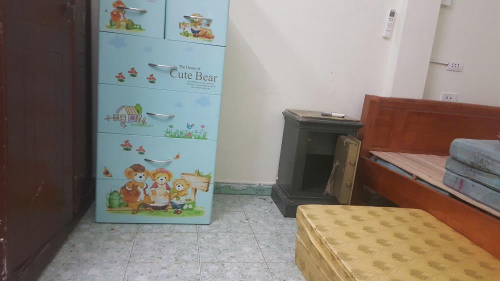 Cho thuê ở gia đình, nhóm nhà ngõ ô tô 147 Tân Mai 5 tầng, 3 ngủ, chỉ 8.5 triệu vào ngay2436961