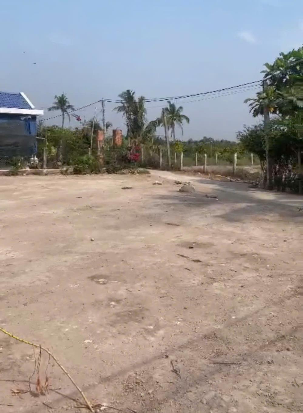 SỞ HỮU 2 THỬA ĐẤT ĐẸP - Vị Trí Tại : Đường Xóm Chòi - Xã Tân Phú - Tân Phú Đông - Tiền Giang2548476