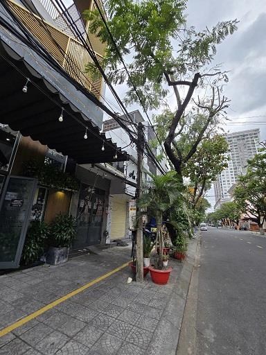 Cho thuê nhà mặt tiền TTTP 4 tầng tại đường Lý Thường Kiệt, Phường Thạch Thang, Quận Hải Châu, Đà Nẵng2601360