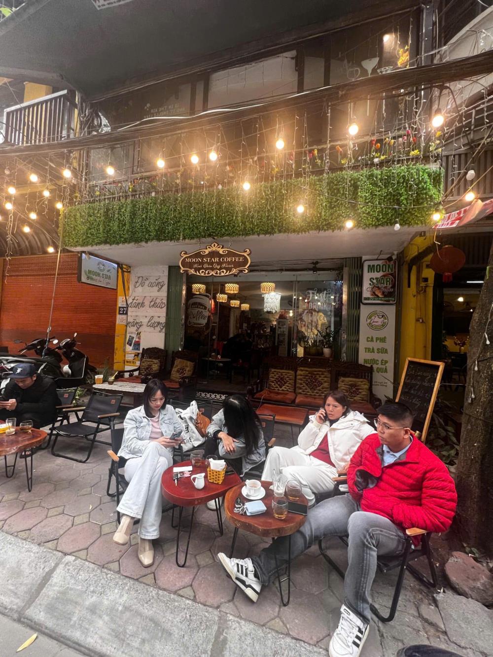 SANG NHƯỢNG QUÁN CAFE HOẶC CHO THUÊ MẶT BẰNG TẠI NGUYÊN HỒNG, LÁNG HẠ,ĐỐNG ĐA, HÀ NỘI2332994