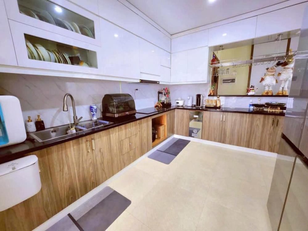 Bán căn hộ 106m2 nội thất hoàng gia mặt phố Trần Hữu Dực Mỹ Đình2605913