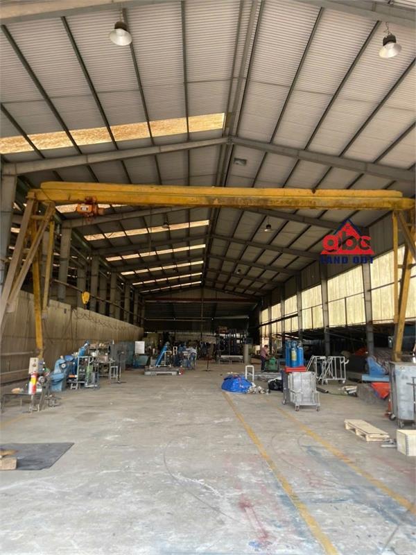 X140 chuyển nhượng nhà xưởng, giao thông thuận tiện, nhà xưởng kiên cố. trạm điện lớn2322456