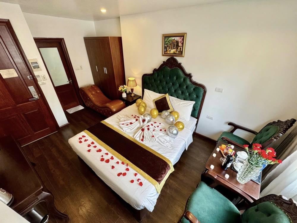 Bán NHANH KS 3* trung tâm quận Thanh Xuân, 102m2x8 tầng, thang máy, lô góc 69,9 tỷ2585559