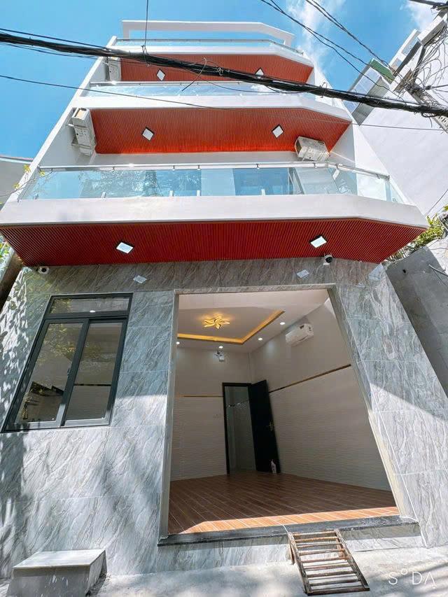 GIÁ MỀM NHẤT CĂN HỘ Dịch vụ quận 11: 8.9 tỷ - Hàn Hải Nguyên - phường 2 -DT: 5x13m. 2 lầu sân thượng, 7 phòng, 7wc, LJ: 077 478 5818 chuyên bds Sài gòn2597299