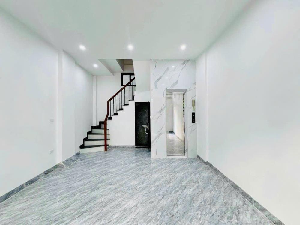 Bán nhà Phố Thái Hà_Siêu Phẩm Lô Góc_Vinfast Đỗ Cửa_39mx6T_Giá: 13.7 Tỷ_Lh: 0396935190.2461707