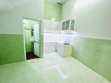 Bán nhà phố đường Trường Chinh : Chính chủ, giao nhà ngay2563776