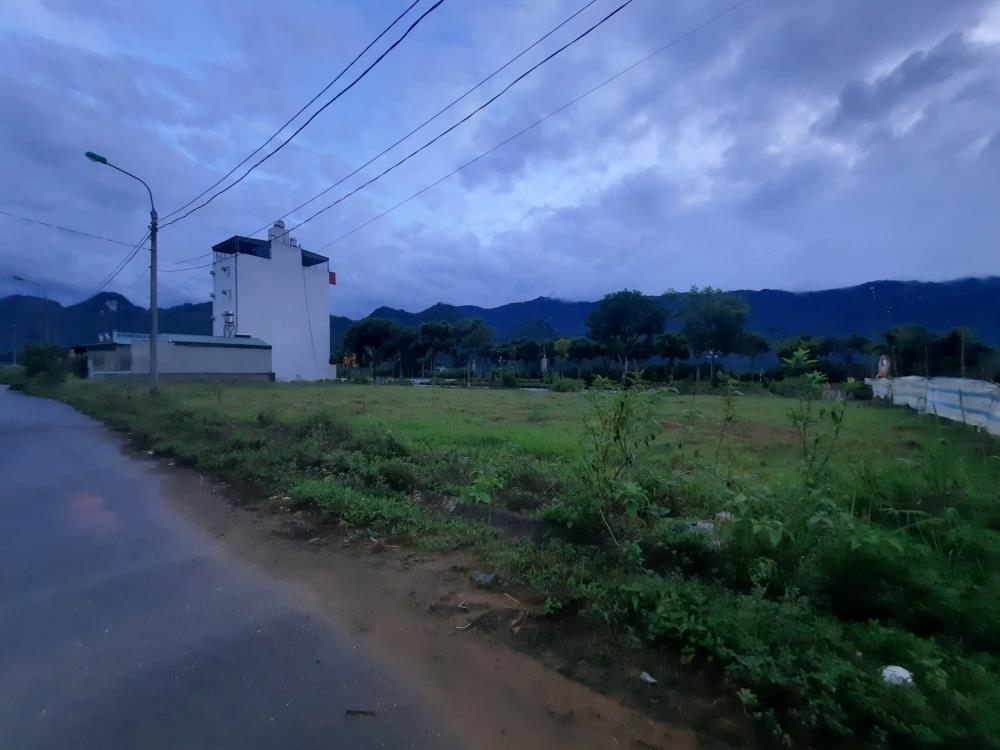 Cần tiền, chính chủ muốn bán mảnh đất phân lô 105m2 tại khu đấu giá phường Quyết Thắng2555707
