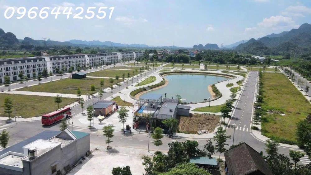 Bán căn Shophouse trung tâm thị trấn Hàng Trạm Yên Thủy sẵn sổ 138m VH 20m nhỉnh 6 tỷ2604840