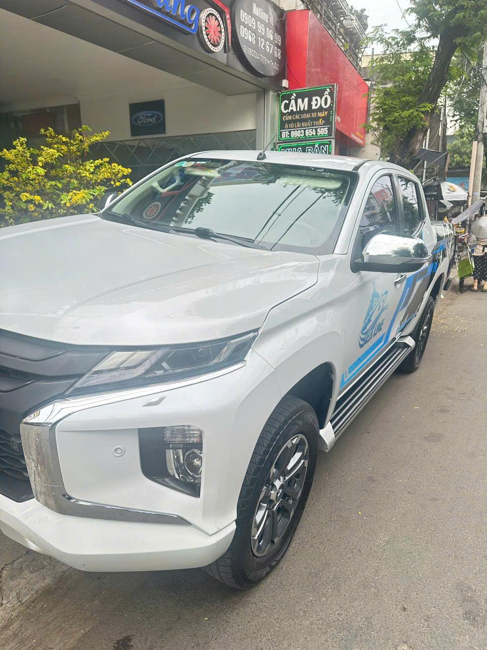 Chính chủ bán xe Mitsubishi triton 2020 4x42613798