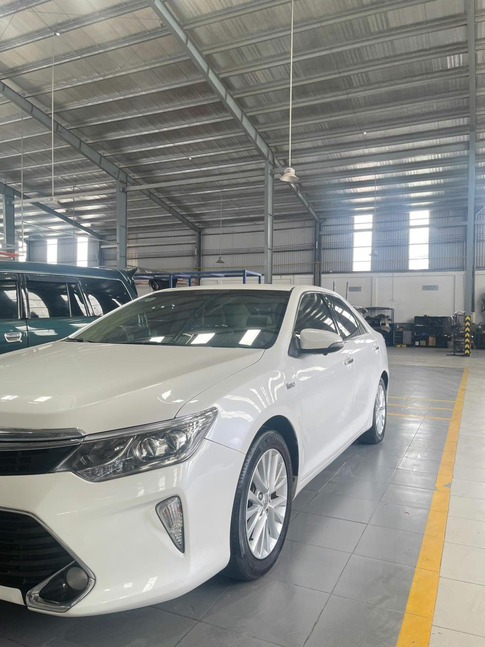 Chính chủ cần bán xe Camry 4 chỗ Đẹp 2711756