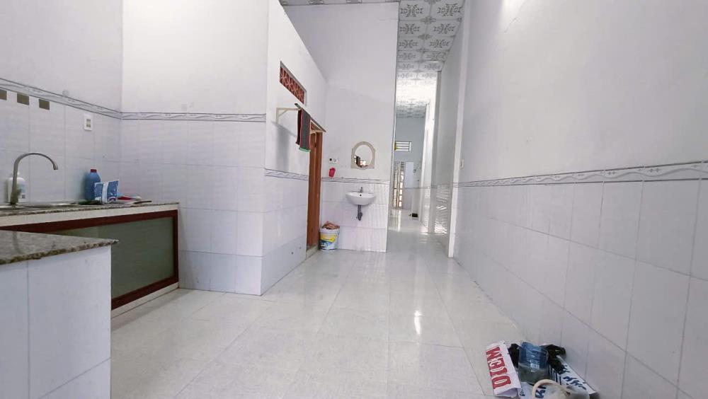 nhà 8 triệu 2 phòng ngủ mặt tiền đường Trần Vĩnh Kiết thuận lợi cho việc kinh doanh2603913