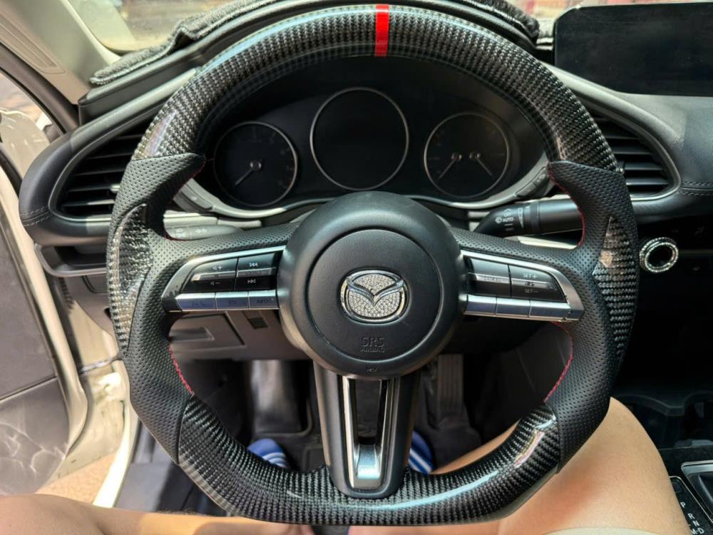 Chính chủ bán xe Mazda3  sx năm 2020 bản deluxe2614014