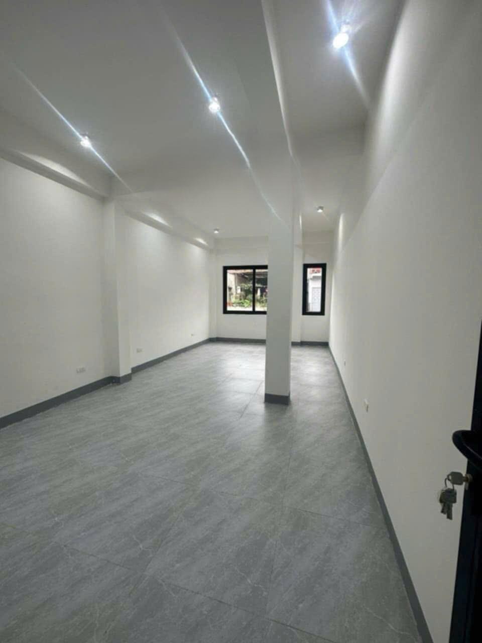 Cho thuê nhà ngõ ô tô Mai Động, Hai Bà Trưng làm căn hộ dịch vụ, 64m2, 8 phòng, 4 vệ sinh2492445
