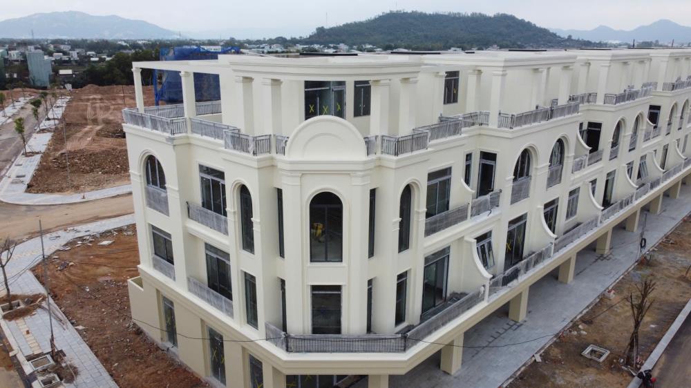 Sở Hữu Đất Quy Nhơn Mặt Tiền QL19 Giá Tốt: 1.8 Tỷ, Trả Trước 10%2588168