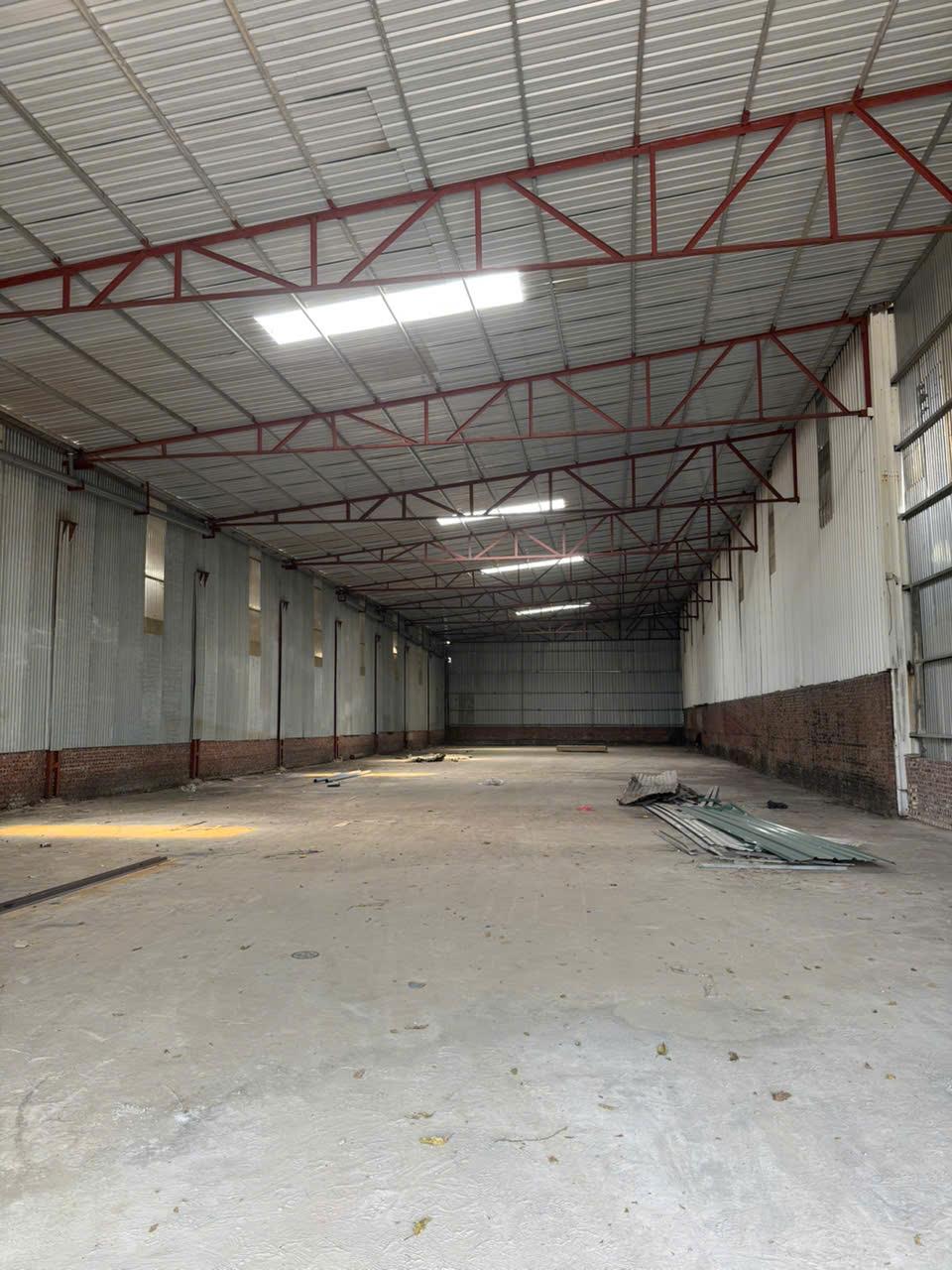 cho thuê kho xưởng tại Yên Thường, Gia Lâm , Hà Nội. Diện tích 1000m, khung thép hộp cao 8m mái chống nóng đường xe container đỗ cửa giá 60k/m2600668