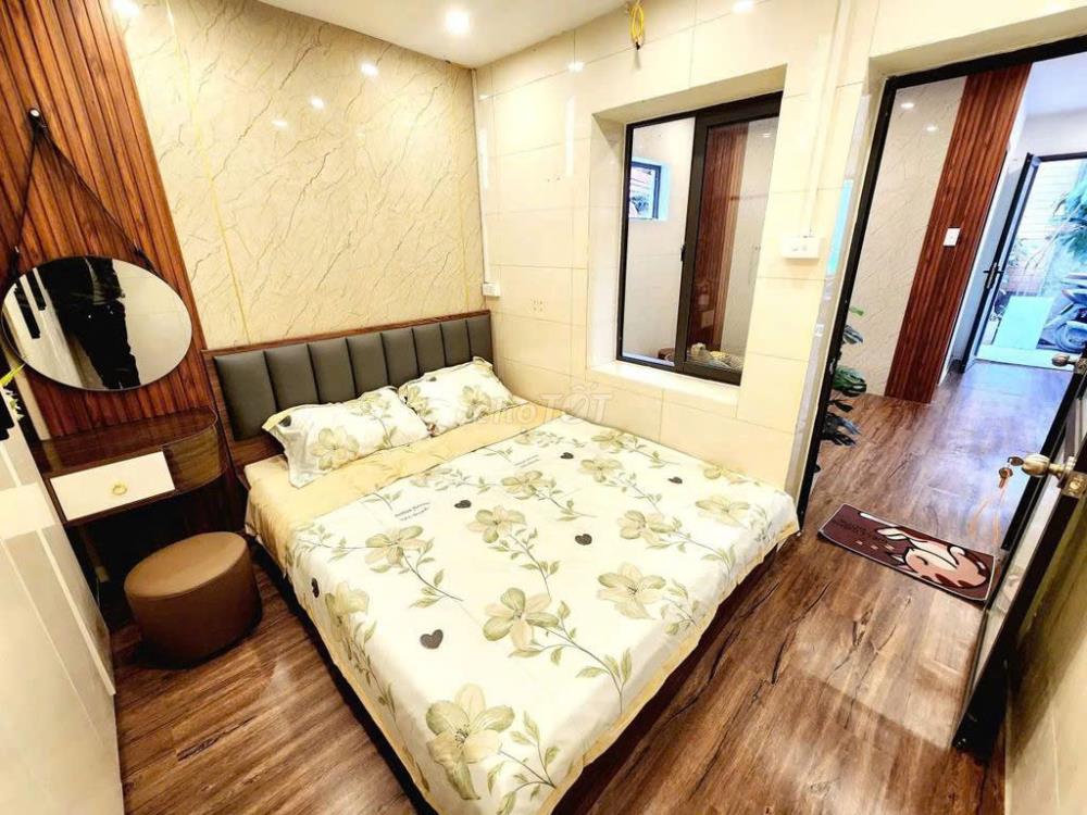 Siêu hiếm bán căn hộ Tập thể Tầng 1 có sổ đỏ 33m2, 2 ngủ Phố 8 - 3, 20m ra chợ 8 - 32451628