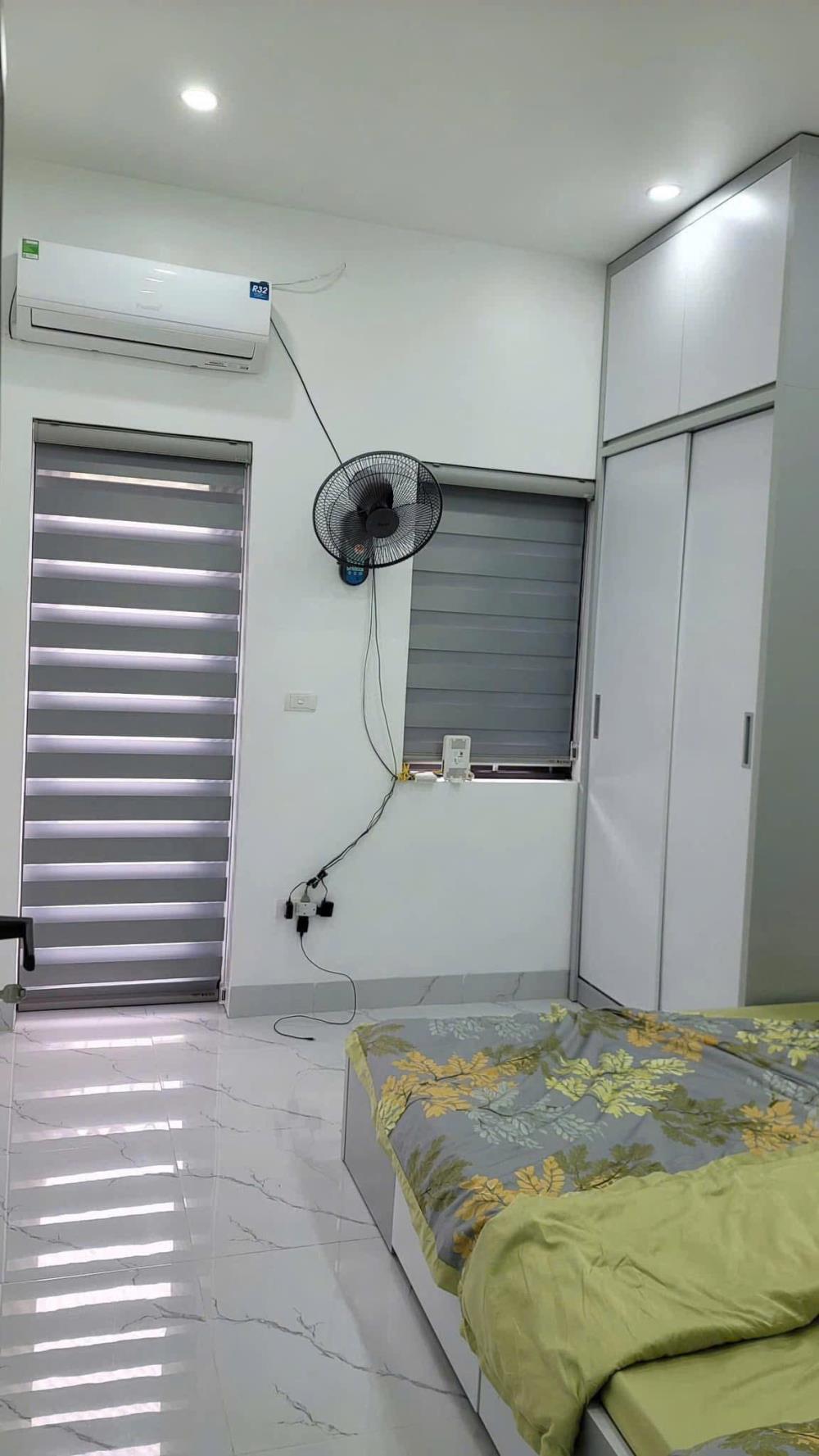 Bán nhà phố Tây Sơn_Ngõ To Như Phố_Trung Tâm Đống Đa_32mx5T_Giá: 7.2 Tỷ_Lh: 03969351902475386