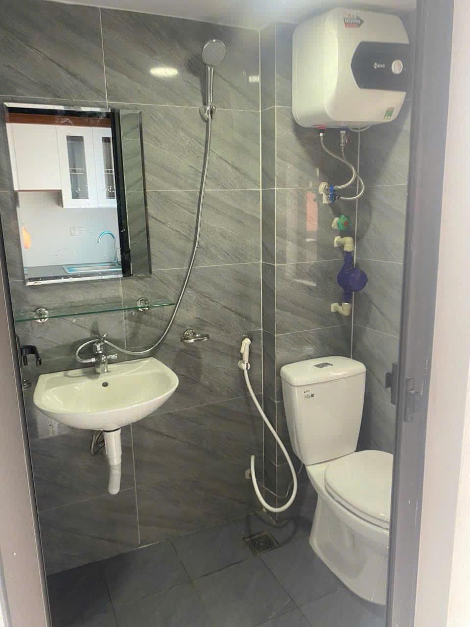 CHO THUÊ PHÒNG TRỌ KHÉP KÍN 25M2 TẠI TRIỀU KHÚC, TÂN TRIỀU, THANH TRÌ, HN2530195