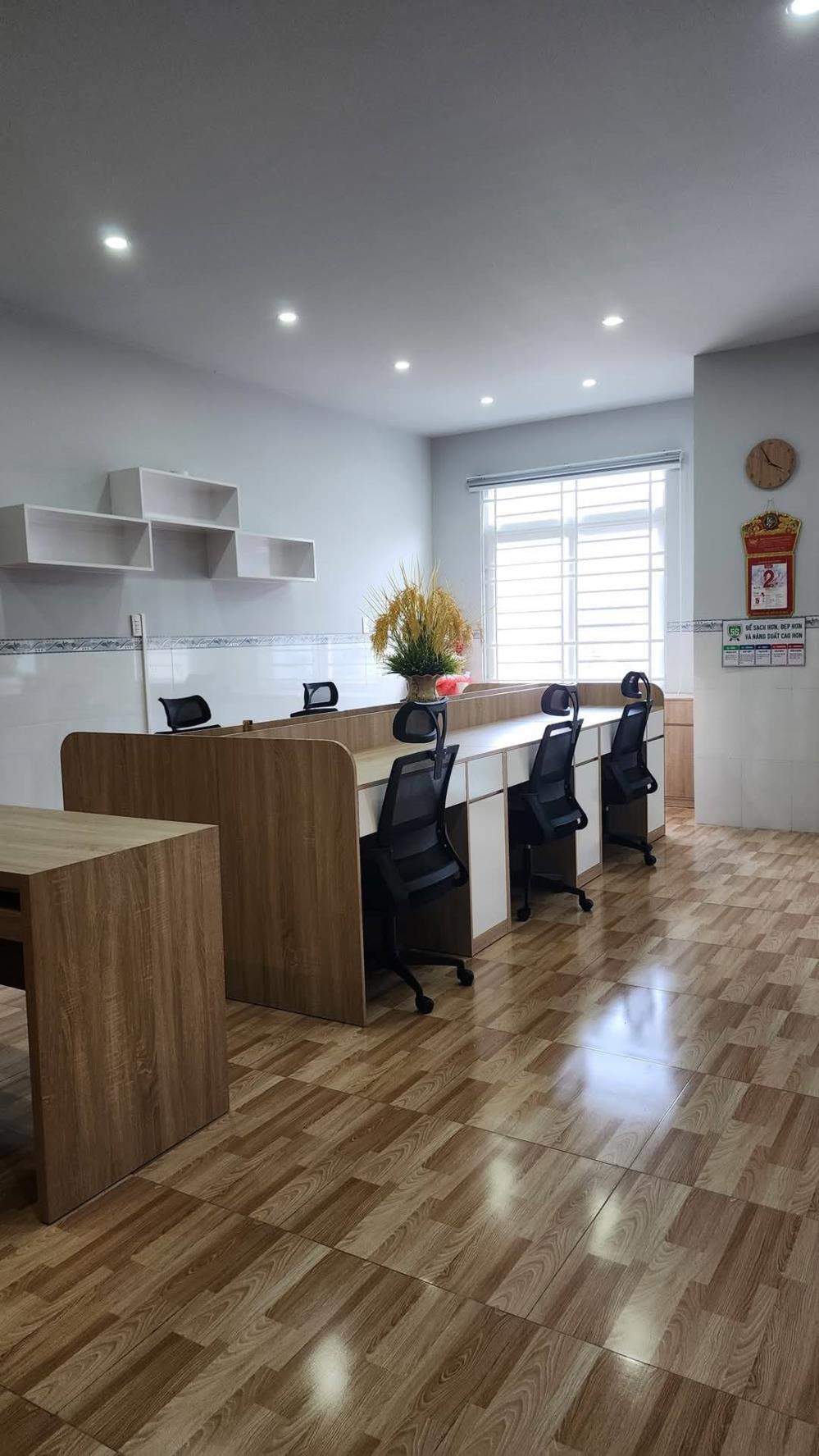 Cho thuê Phòng làm việc tại KDC Phú An, Phú Thứ, Cái Răng Cần Thơ 5 triệu/tháng. Đầy đủ bàn ghế, máy lạnh, tủ hồ sơ2576131