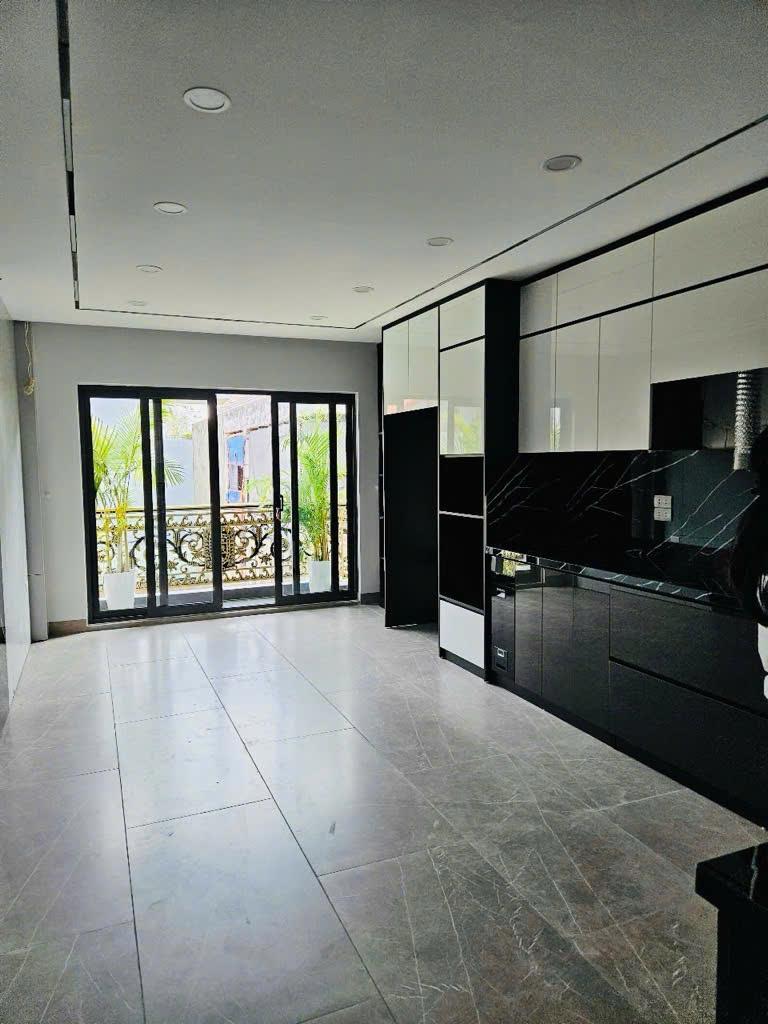 Bán nhà Phố Phương Mai_Dòng Tiền Siêu Đỉnh_7 Tầng Thang Máy_44mx6T_Giá: 19.6 Tỷ_Lh: 0396935190.2456713