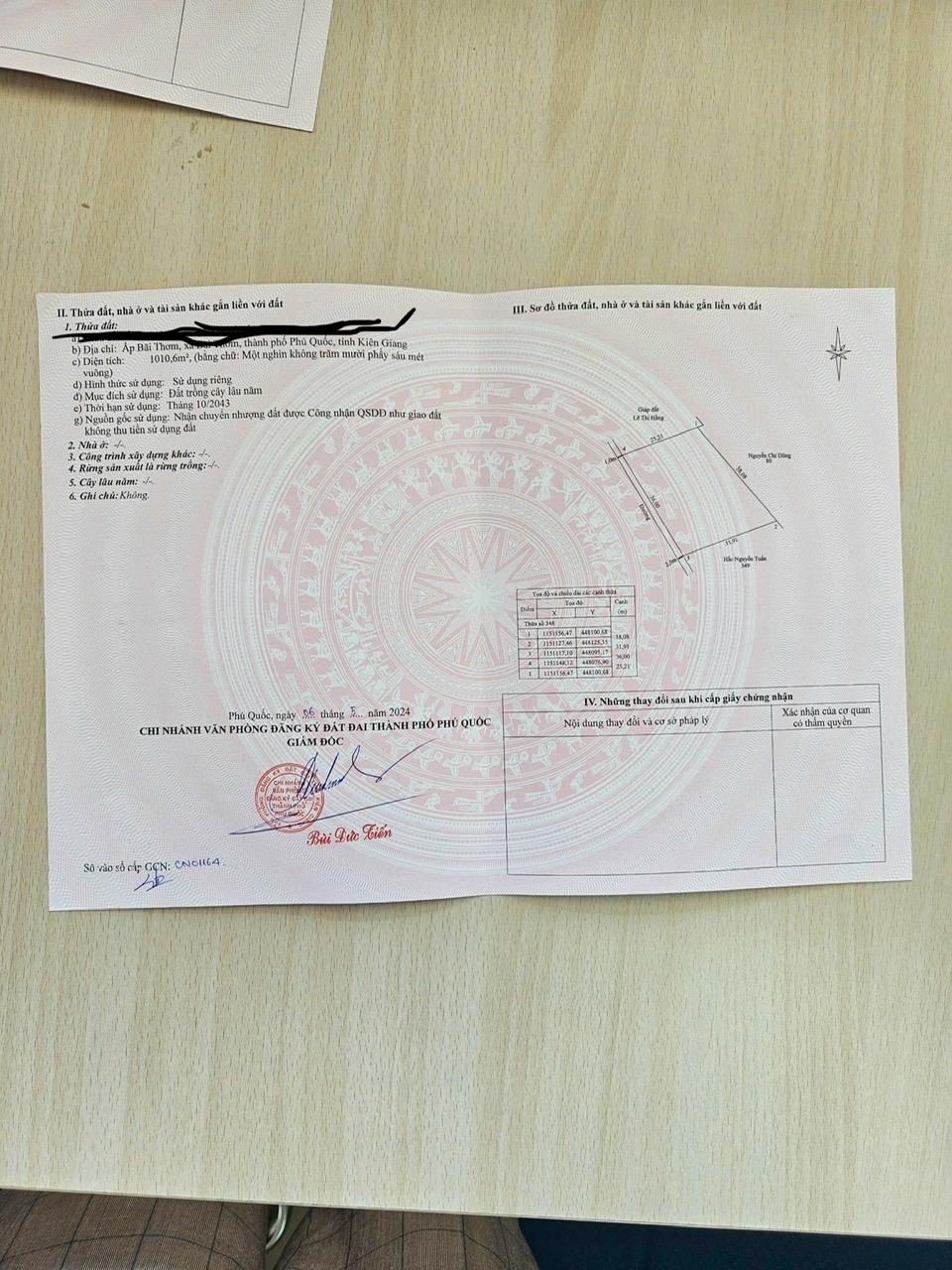 bán lô đất 4tr/m2 bãi thơm phú quốc DT 1000m2 mặt đường DT 973 083 2865 1162549936