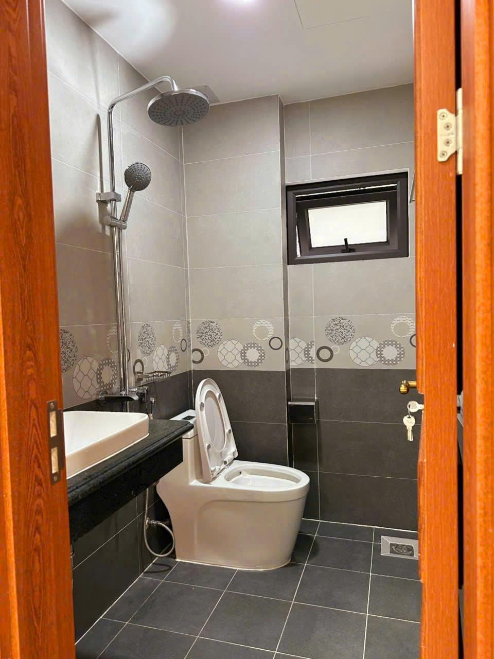 Nhà mặt phố Hồ Tùng Mậu 70m2 8 tầng kinh doanh mọi loại hình2432056