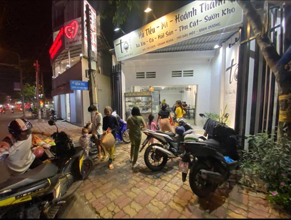 Cho thuê MB tại 795 CMT8, Chánh Nghĩa, TDM.2454798