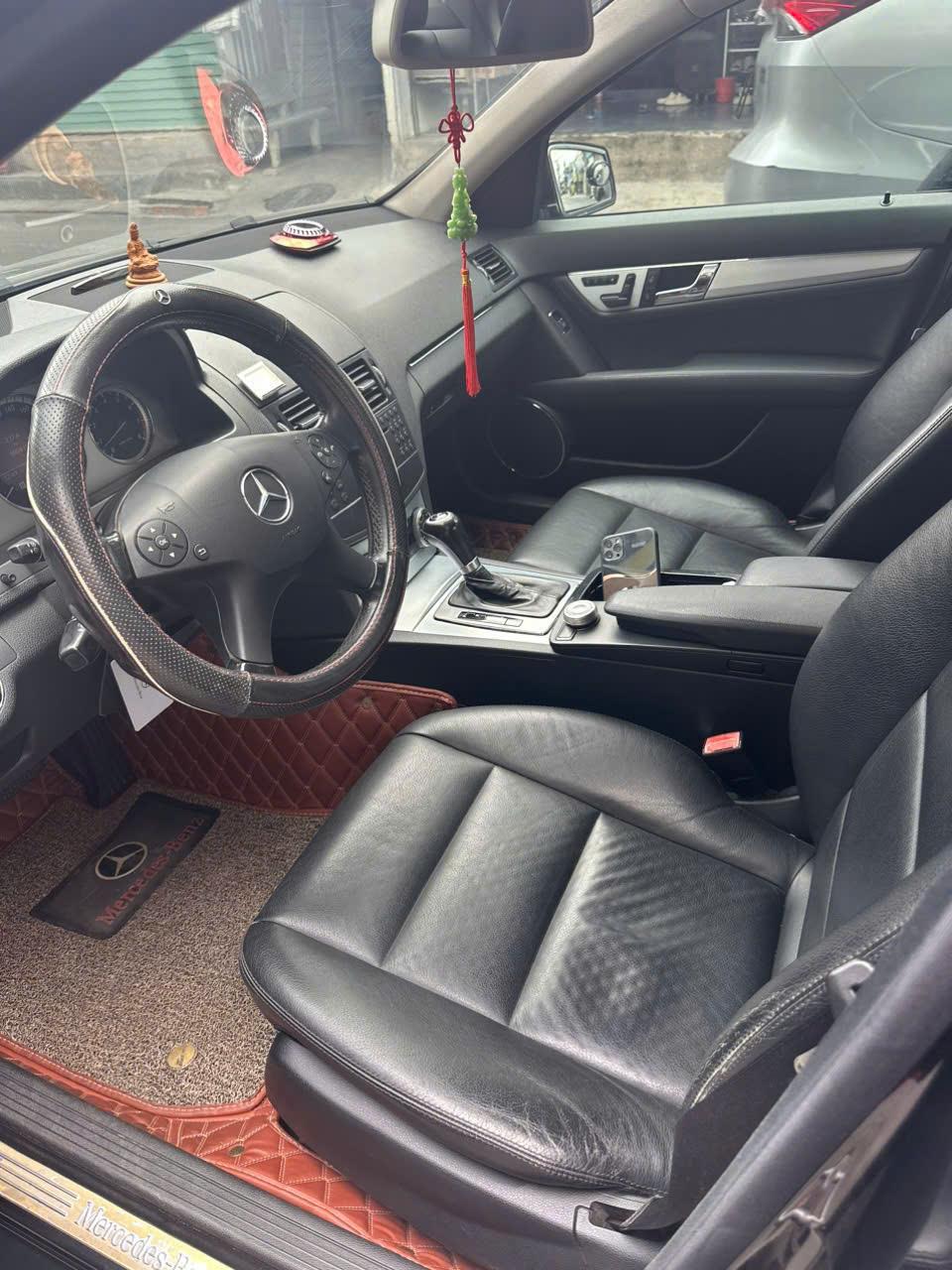 Chính chủ bán xe MERCEDES E230 2610099