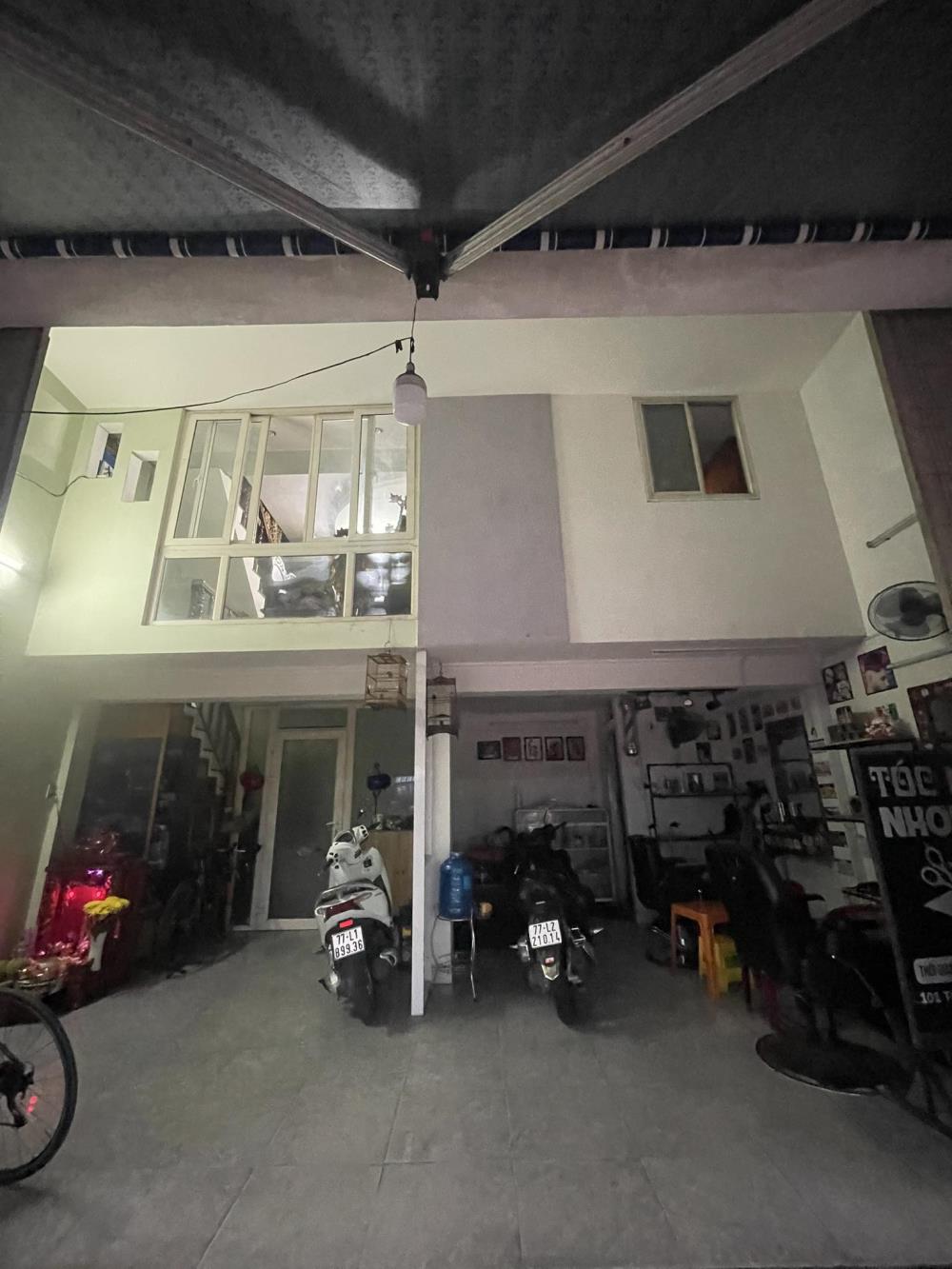 BÁN NHÀ 2,5 TẦNG - ĐƯỜNG 24M - VỊ TRÍ ĐẸP NGAY TRUNG TÂM TP. QUY NHƠN 🔥2550059