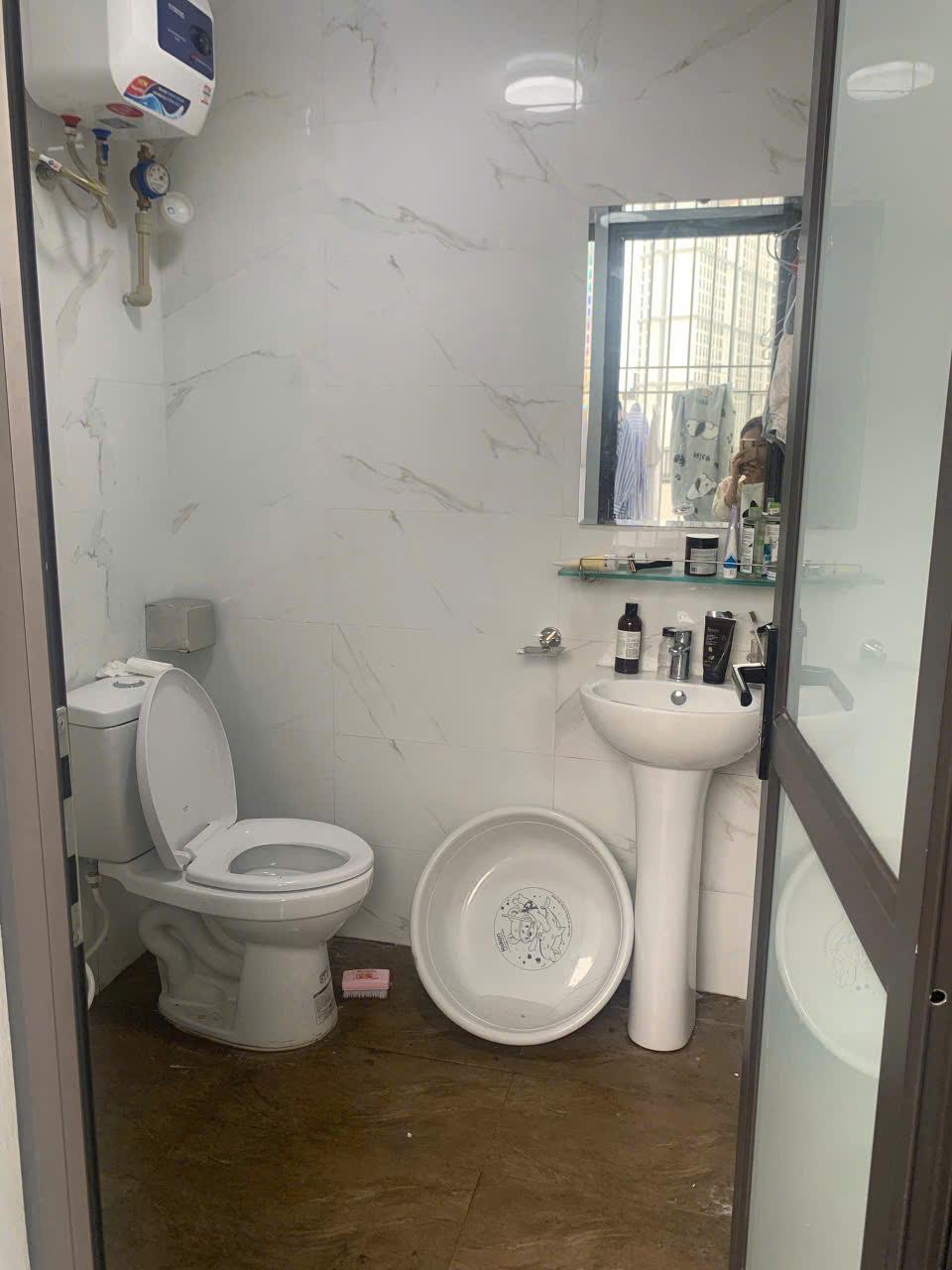 Nhượng phòng : Do chuyển cv về quê nên bọn mình muốn nhượng phòng Đình Thôn, Mỹ Đình 2, Nam Từ Liêm, HN2660380