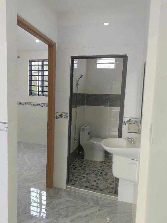 NHÀ 1 trệt 1 lửng (trung tâm cần Thơ)2394723