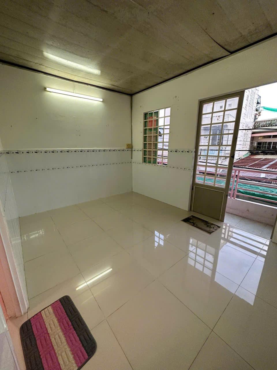 CHO THUÊ NHÀ 5 triệu 2 phòng ngủ TRỆT LẦU 2 phòng ngủ KẾ CHỢ AN HOÀ2608516