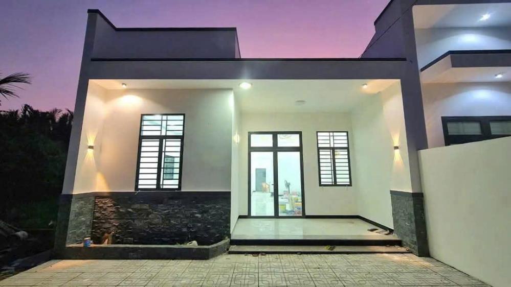 Bán Nhà mới xây sân vườn Tam Phước, Châu Thành - Bến Tre. Đường xe 16 chỗ tới nhà. Gần chợ Tam Phước.2561969