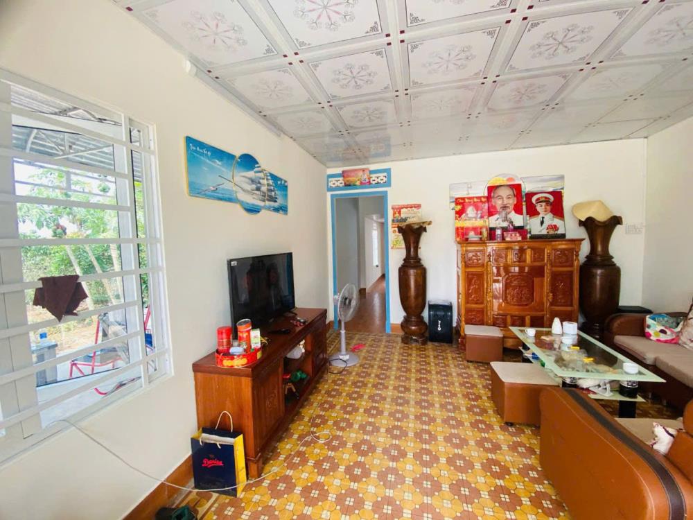 BÁN NHÀ VƯỜN HƠN 322.9M2 LIÊN HIỆP ĐỨC TRỌNG - LÂM ĐỒNG - 3,2 tỷ2663853