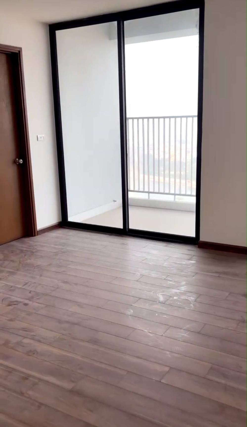 Cho thuê căn  hộ chung cư Đại Kim 107m2, 3 ngủ, 2 vệ sinh ngay hồ Định Công2597160
