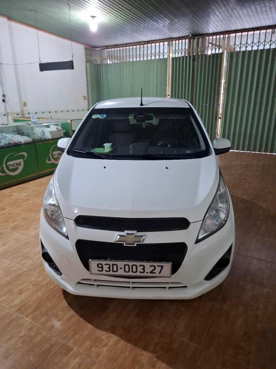 chính chủ ban Chevrolet Spark LT 1.2 2016 màu trắng, 2417387