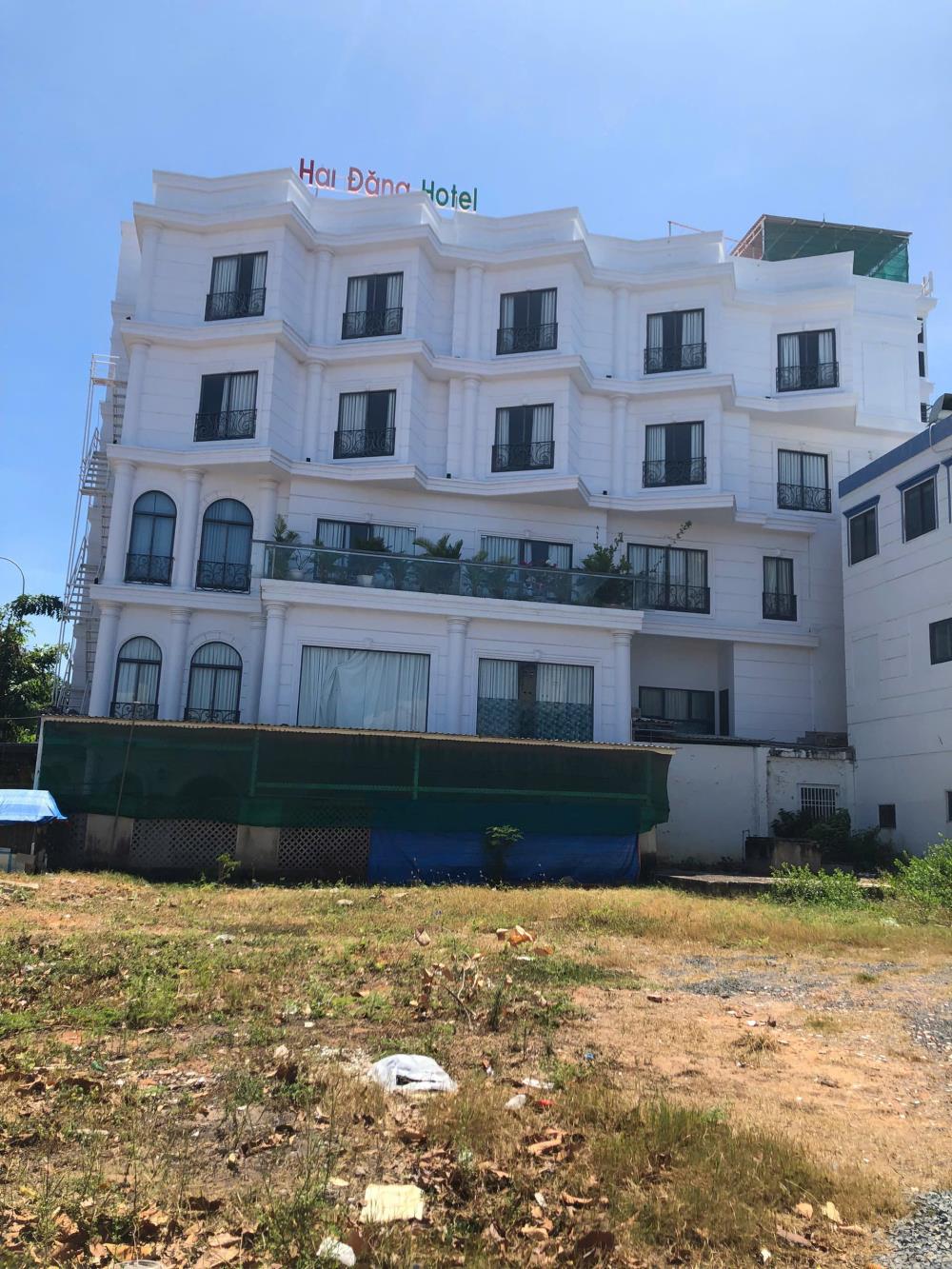 Chính chủ bán tòa nhà khách sạn mới xây xong: 680,8m2, có 32 phòng cho thuê, diện tích đất: 680,8 m22585302