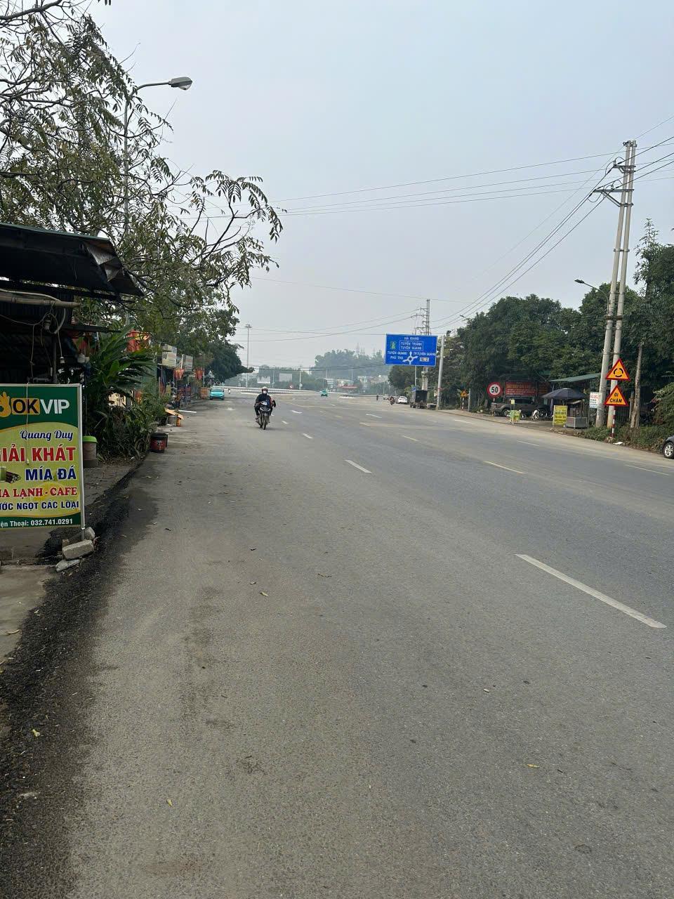 CHÍNH CHỦ CẦN BÁN LÔ ĐẤT ĐẦU ĐƯỜNG CAO TỐC MẶT ĐƯỜNG QUỐC LỘ 2KM72550288