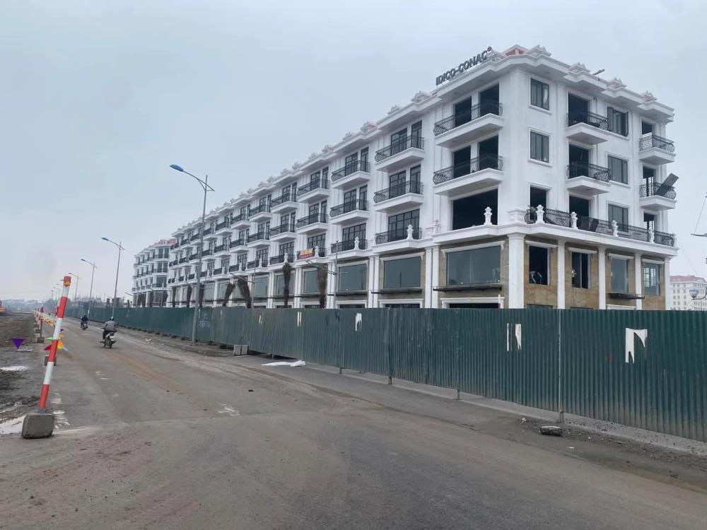 Bán căn Liền kề xây sẵn 4 tầng trục đường 68m KĐT Tân Thanh2458570