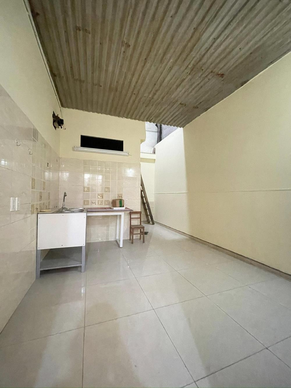 Cho thuê nhà Phố Tam Trinh, Hoàng Mai 60m2, 3 tầng, 2 ngủ, 8.5 Triệu2621296