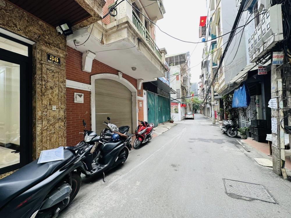 BÁN NHÀ HOÀNG QUỐC VIỆT - PHÂN LÔ Ô TÔ TRÁNH - THANG MÁY - TẶNG NỘI THẤT 52 M 6T 25.5TỶ2682786