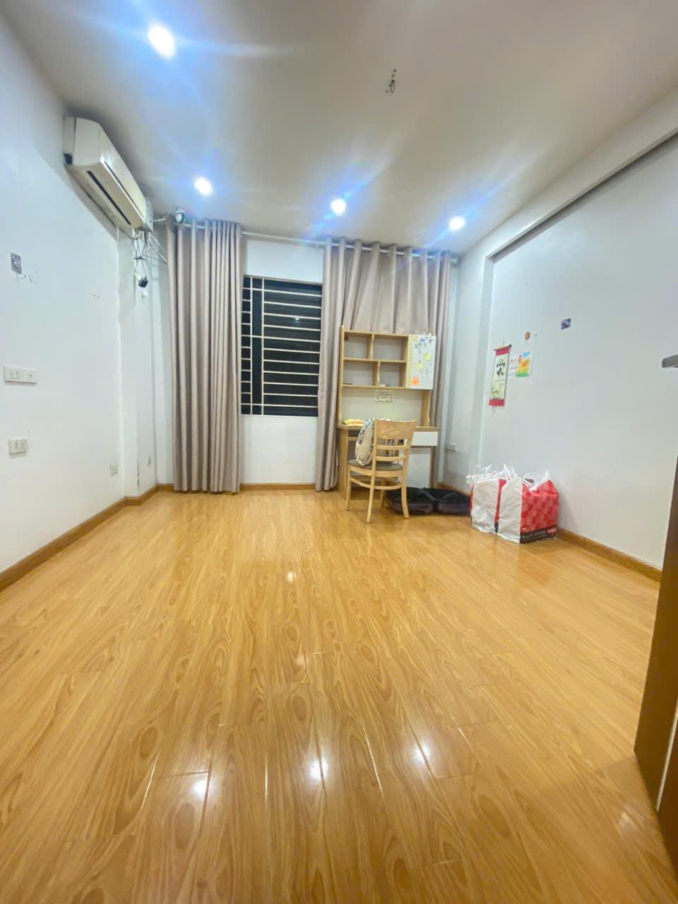 Cho thuê nhà mới đẹp Phố Hương Viên, Hai Bà Trưng 5 tầng, 30m2, 3 ngủ, 12 Triệu2422974