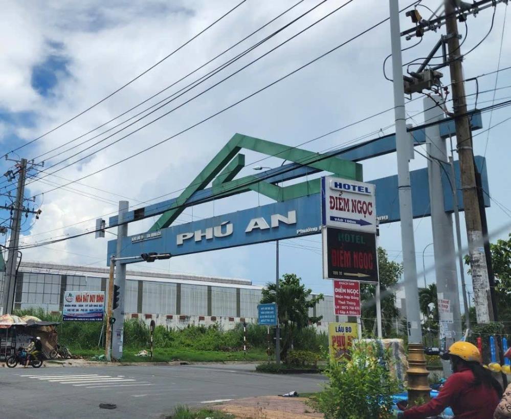 NHÀ 1 TRIỆT 3 LẦU CHO THUÊ HOẶC BÁN ĐƯỜNG BÙI QUANG TRINH TRỤC CHÍNH KDC PHÚ AN2576243