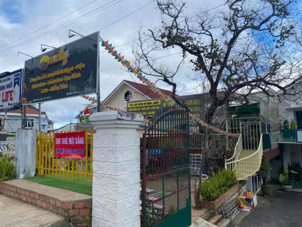 CHO THUÊ MẶT BẰNG ĐƯỜNG HÙNG VƯƠNG P10 ĐÀ LẠT 10TR/THÁNG2370036