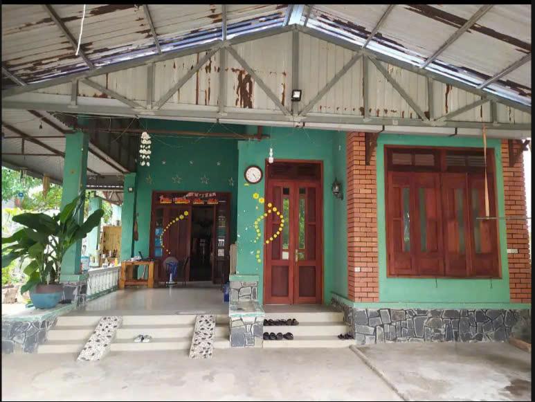 CẦN BÁN GẤP NHÀ RIÊNG TẠI TRỊNH ĐÌNH THẢO, KIM DINH, TP BÀ RỊA. DIỆN TÍCH KHỦNG 580 M2.2424871