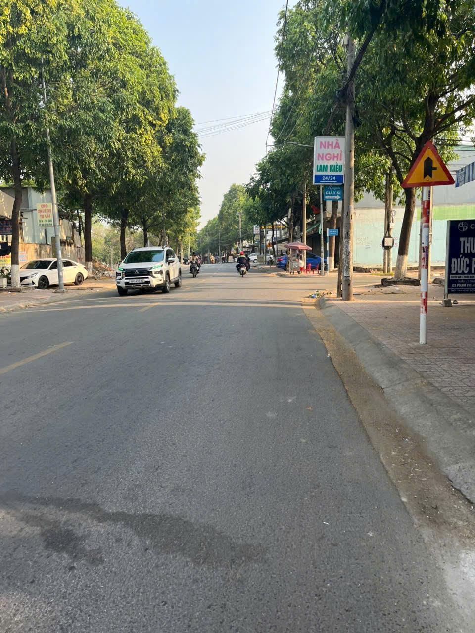 Hàng ngộp, Giá cực tốt, Bán nhà 1T3L ngay KDC Quang Vinh chỉ 4,6 tỷ2555369